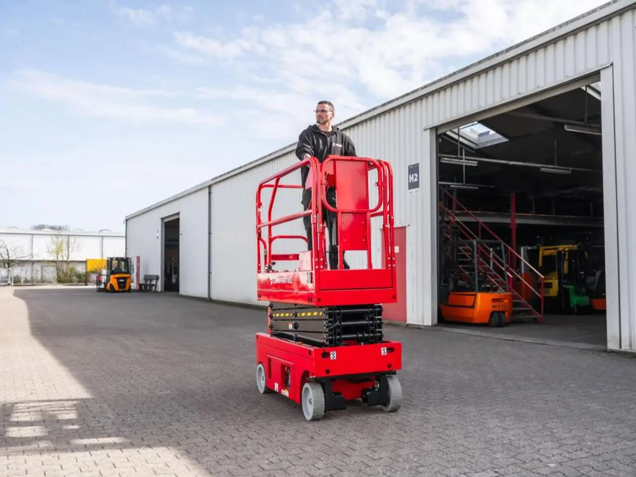 Billede 4 - MaxLine Elektrisk Sakselift - arbejdshøjde 7,8 m