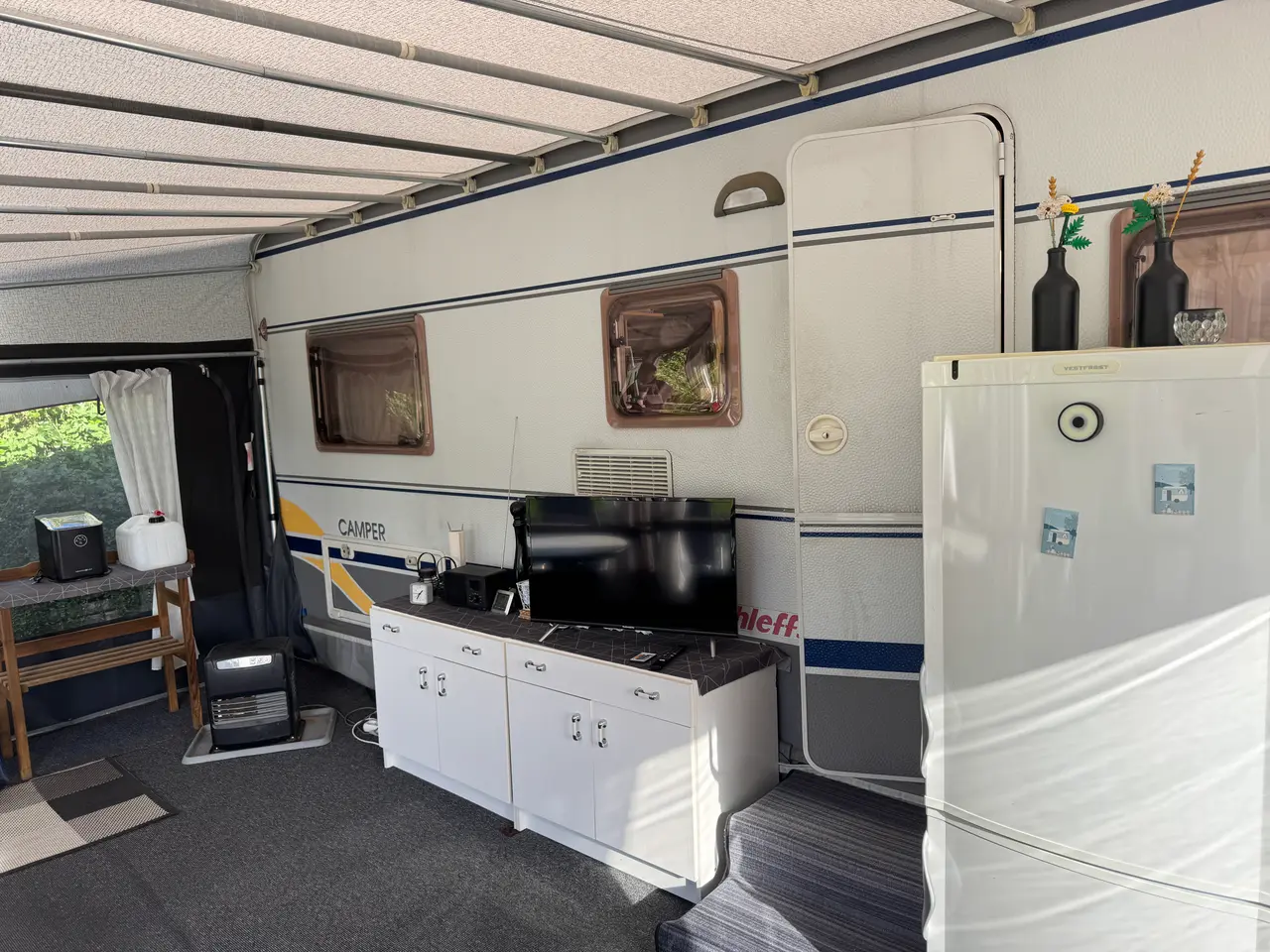 Billede 5 - Campingvogn med nyt fortelt
