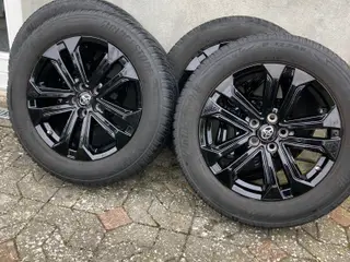 Vinterhjulsæt til Toyota Rav 4