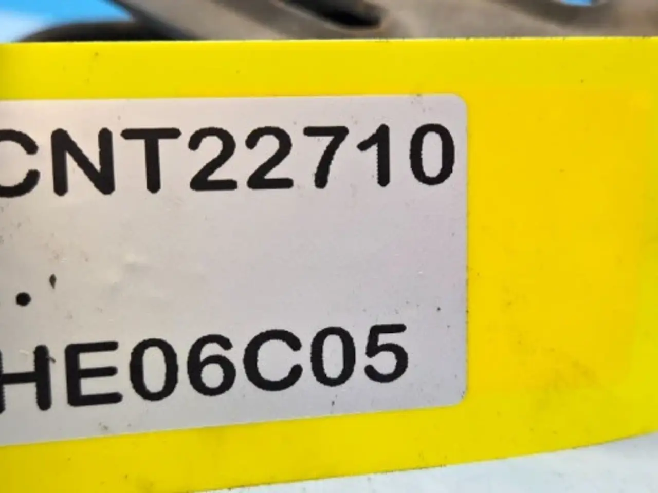Billede 14 - John Deere 6068 Brændstoffilterhus RE508847