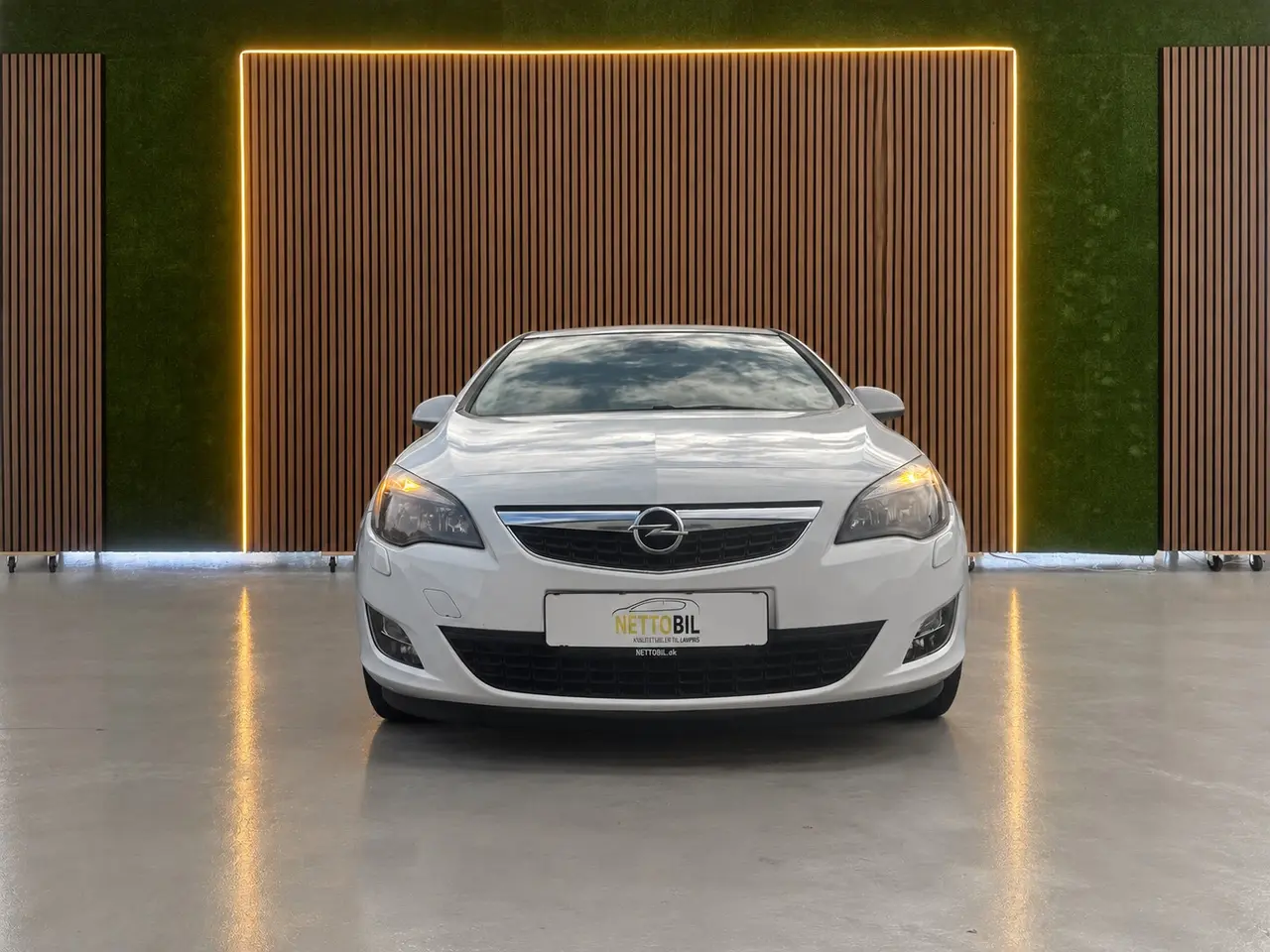Billede 2 - Opel Astra 1,3 CDTI DPF Enjoy 95HK 5d