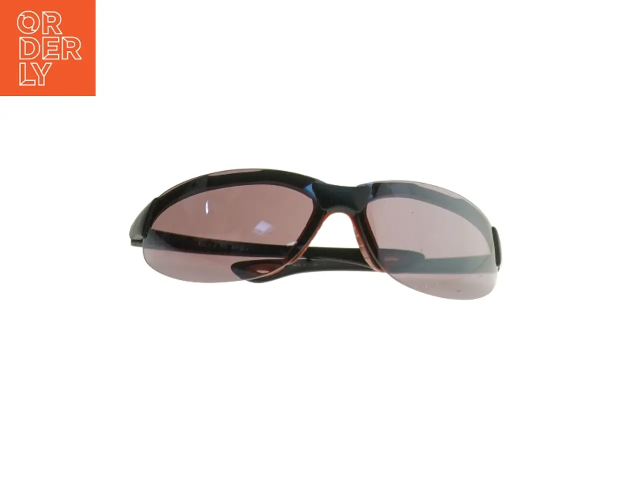 Billede 2 - Sport solbriller (str. 14,5 cm) god stand