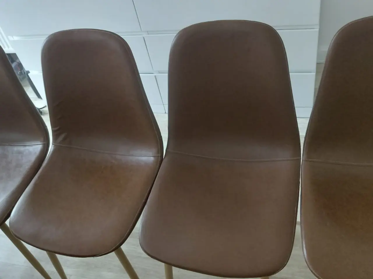 Billede 4 - Brun stol
