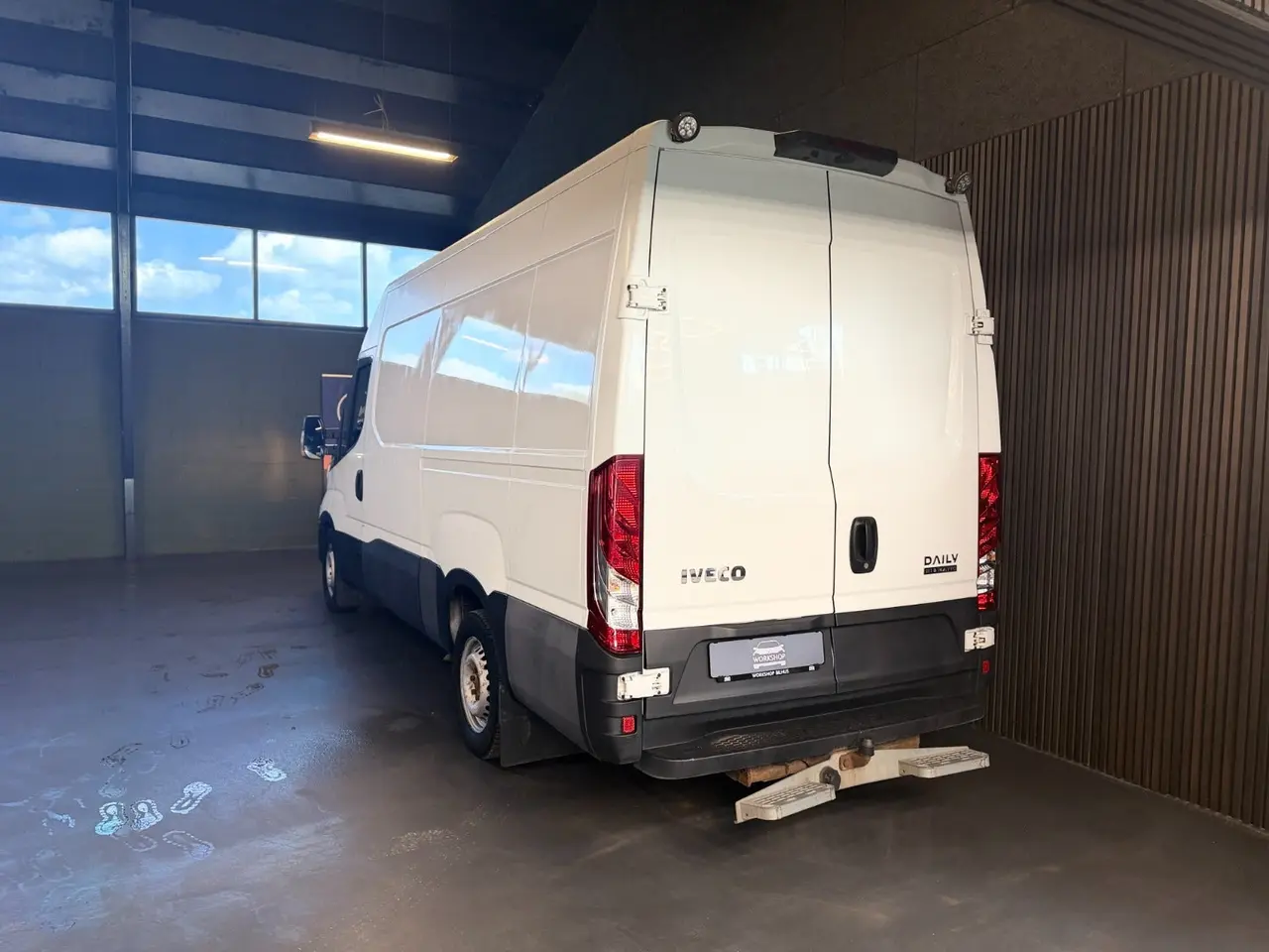 Billede 4 - Iveco Daily 2,3 35C14 13,4m³ Van AG8
