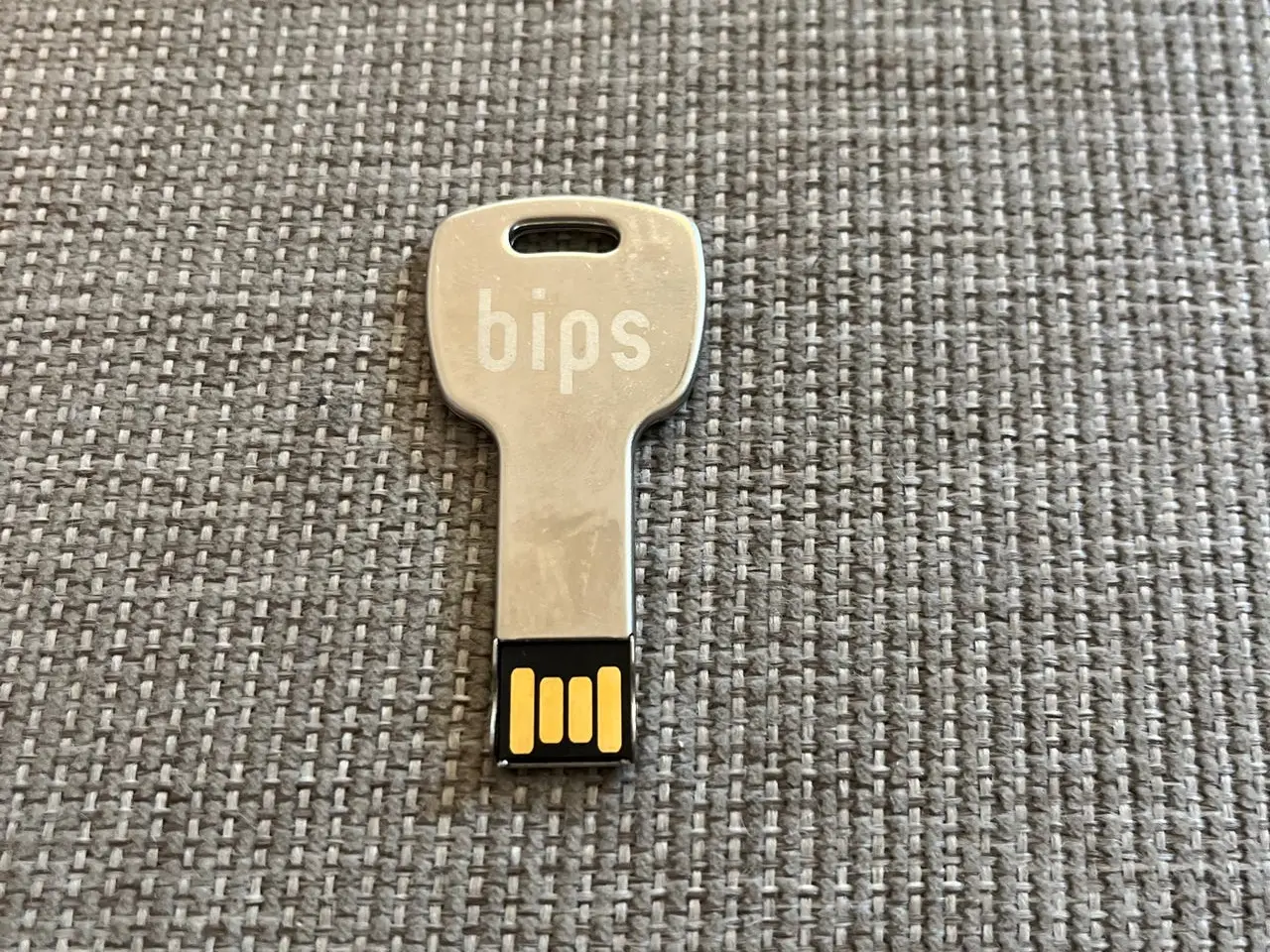 Billede 1 - USB-nøgle 4GB formet som nøgle (metal)