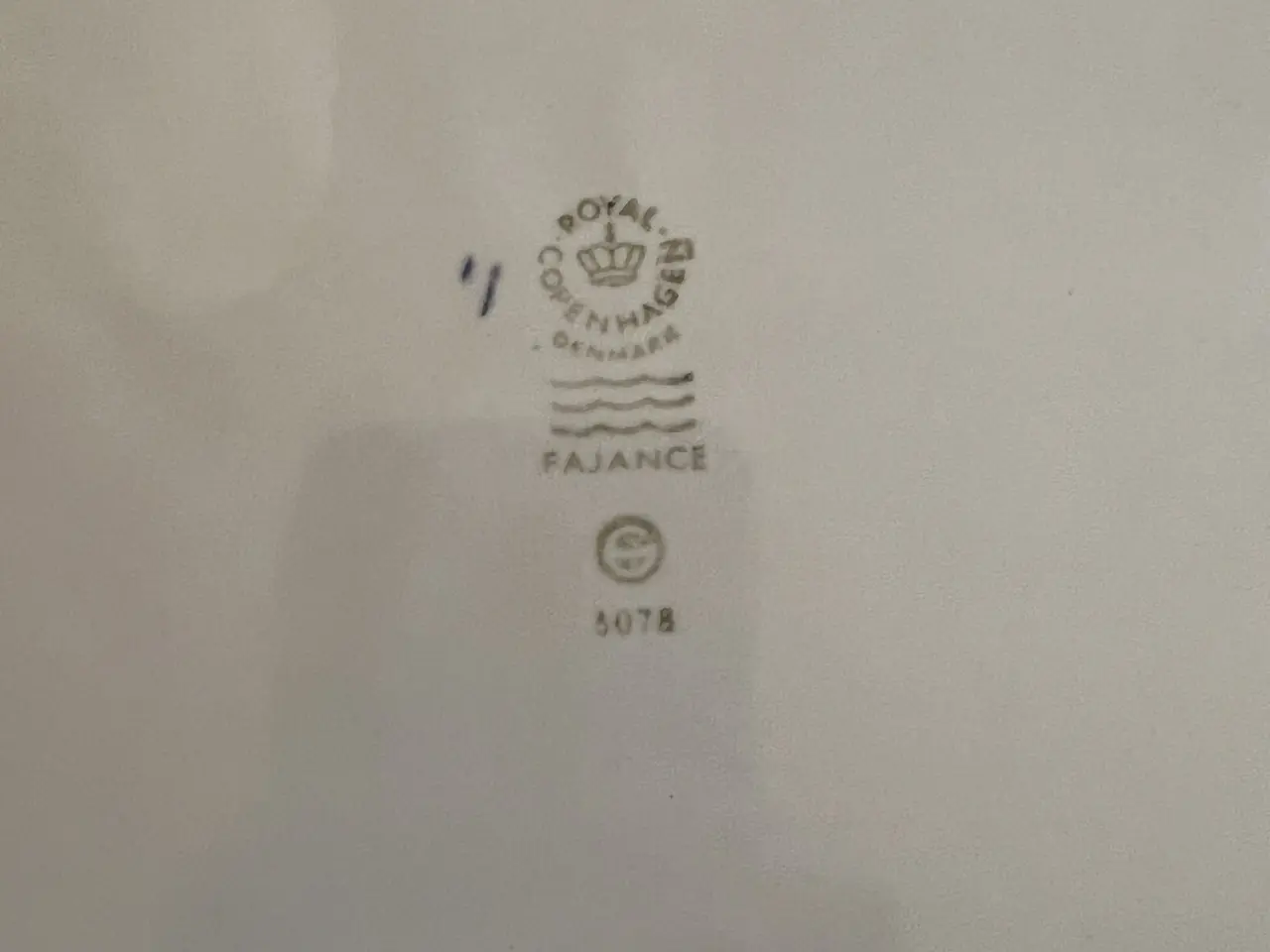 Billede 2 - Royal Copenhagen Blåkant fad – model 307