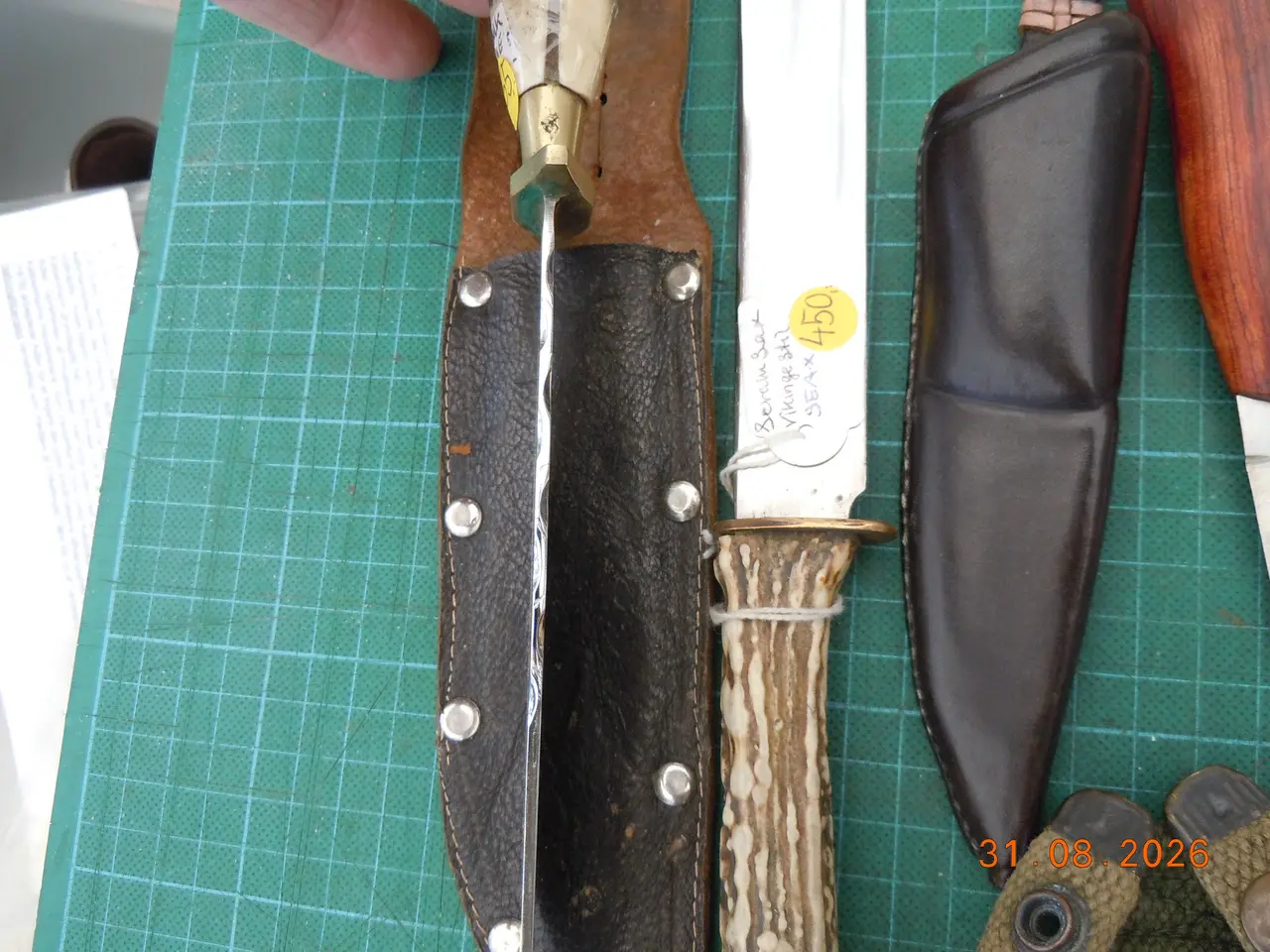 Billede 17 - Dolke, bajonetter og knive, forskellige typer.