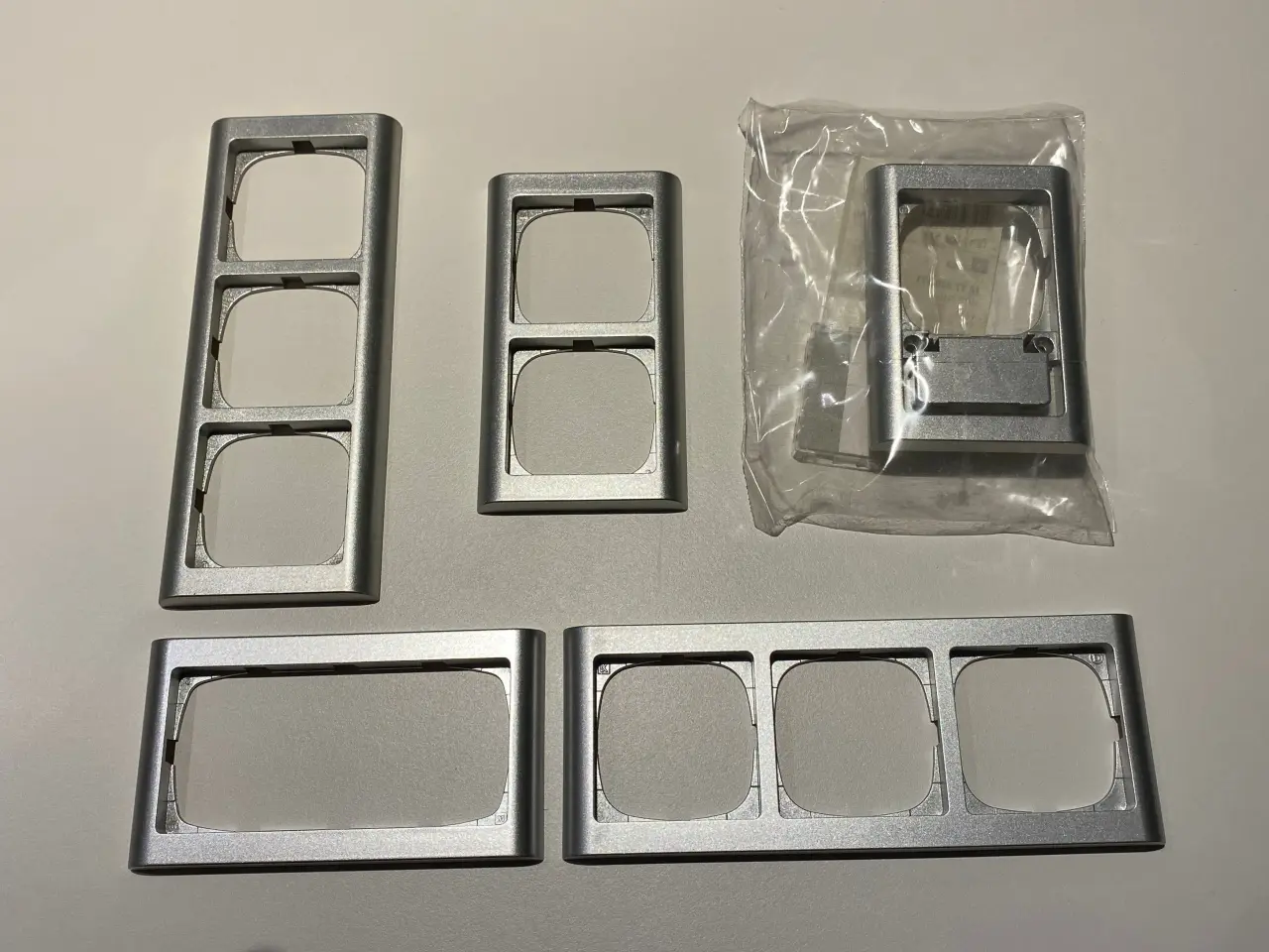 Billede 4 - Fuga Ramme, Stålmetallic