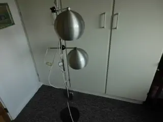 Standerlampe