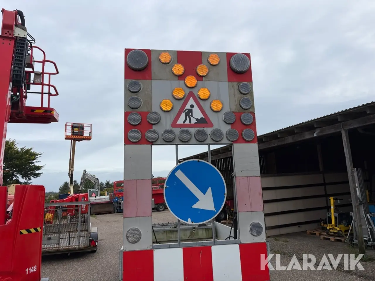Billede 6 - Skiltevogn Vezeko - 1300kg
