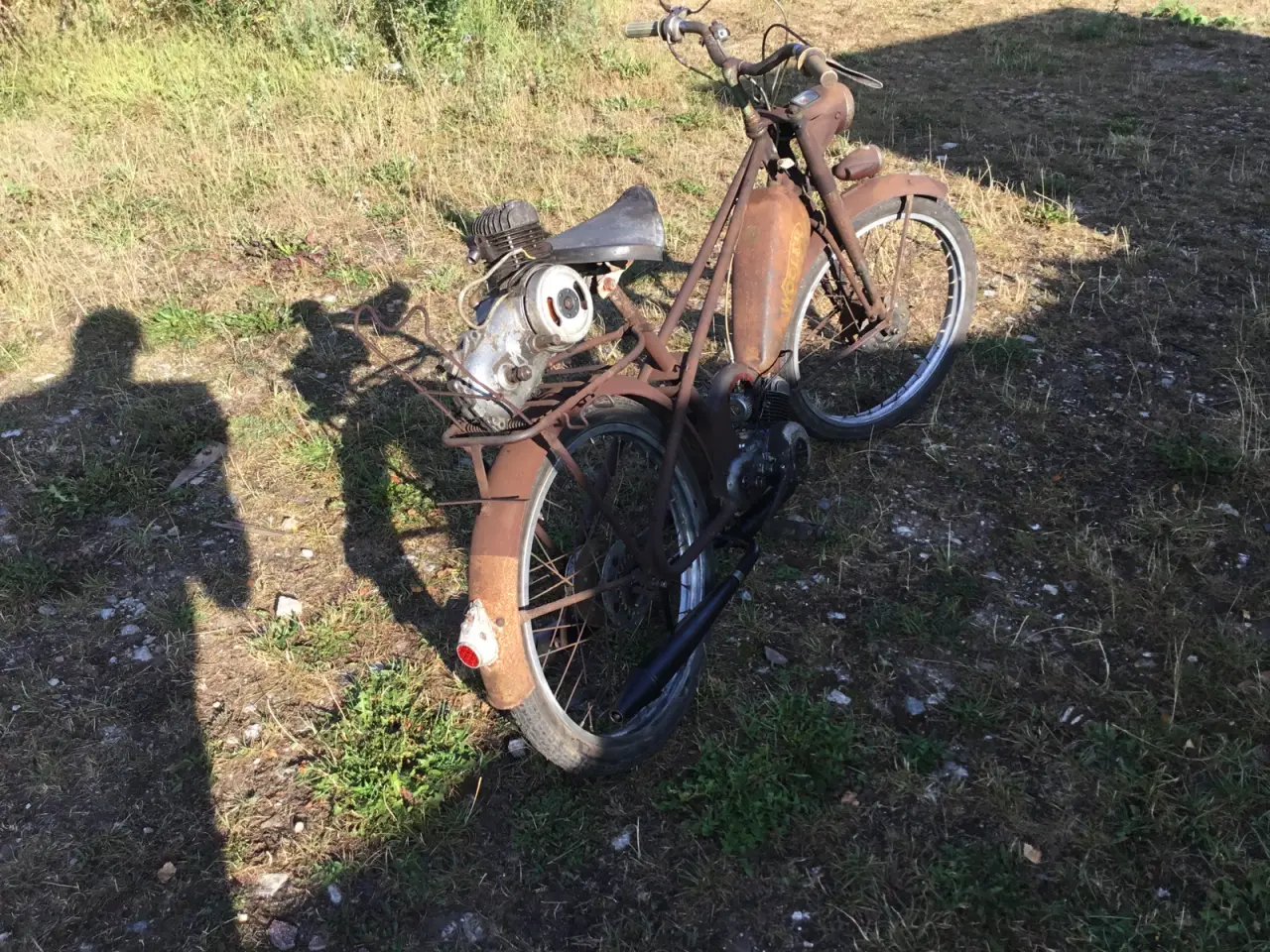 Billede 2 - Sjælden veteran knallert wooler 2 gear med 2 udst