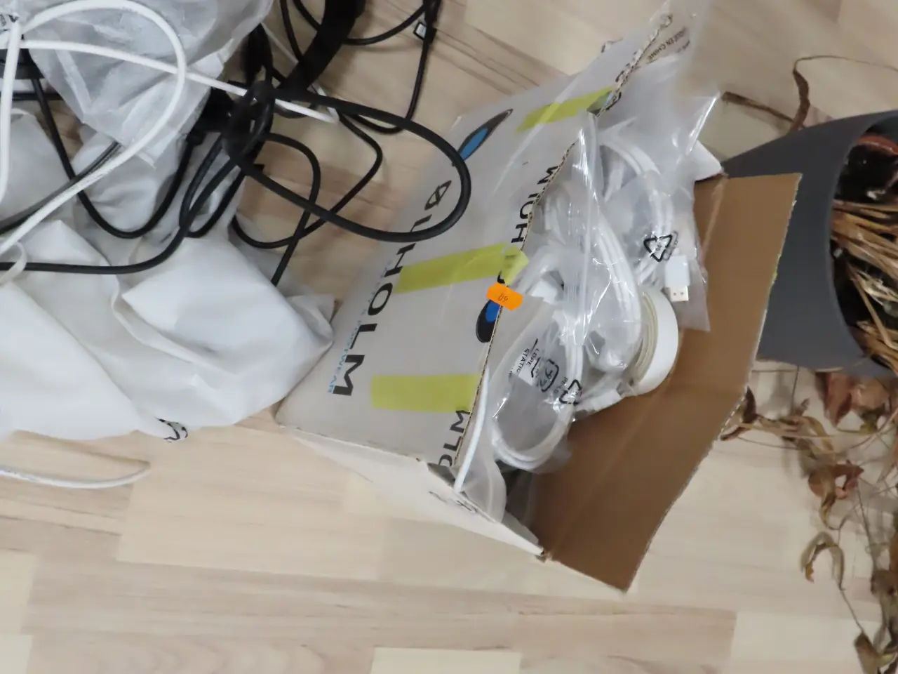 Billede 5 - Div. elektronik tilbehør samt displayport kabler