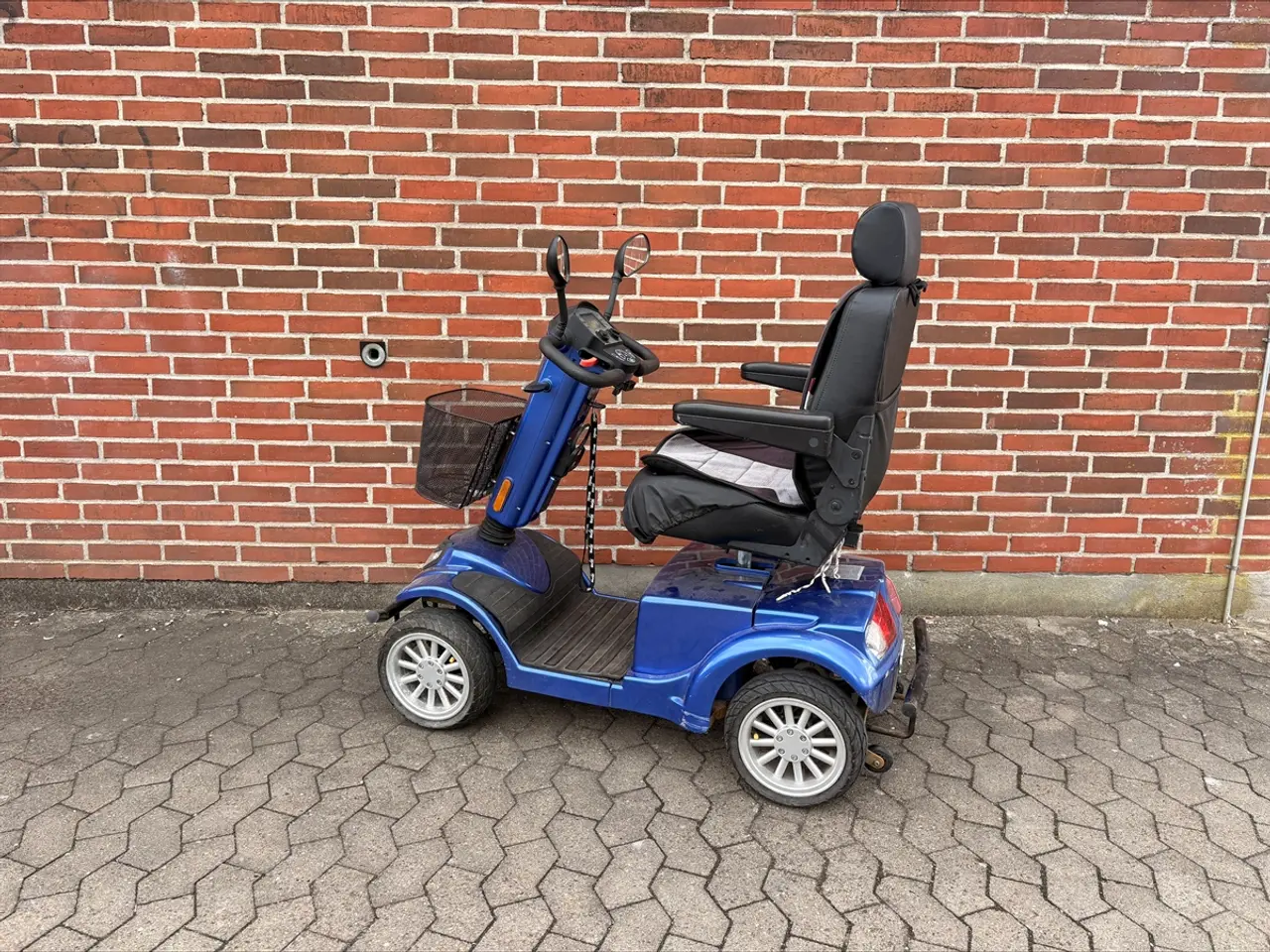 Billede 2 - LM-500 blå
