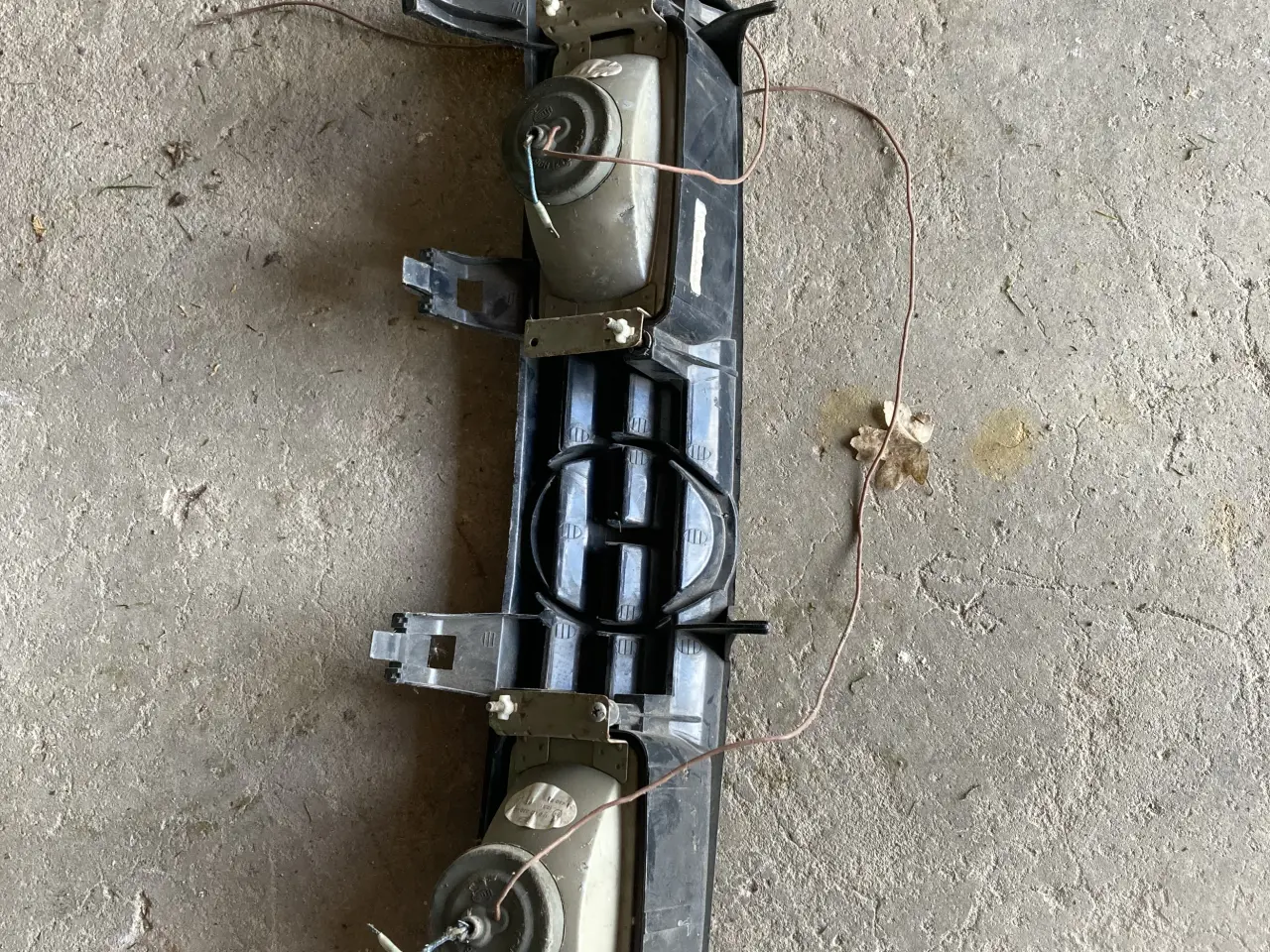 Billede 3 - Lygtegrill Opel rekord