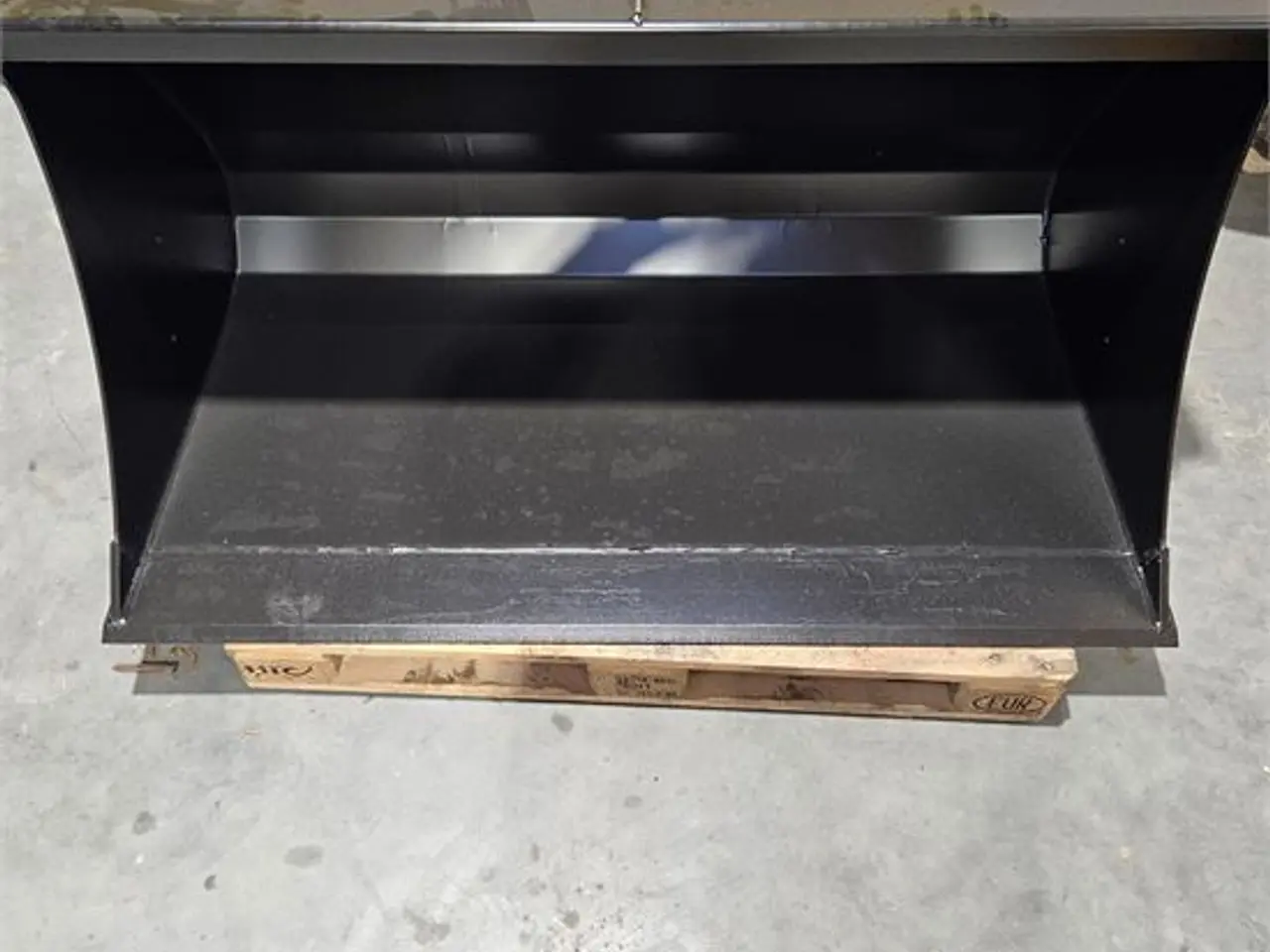 Billede 2 - CP 150 cm. Bemærk Fabriks ny Skovl