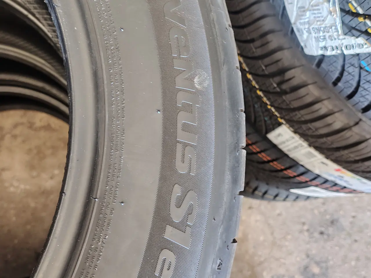 Billede 5 - Fire dæk HANKOOK 225/55 R 18