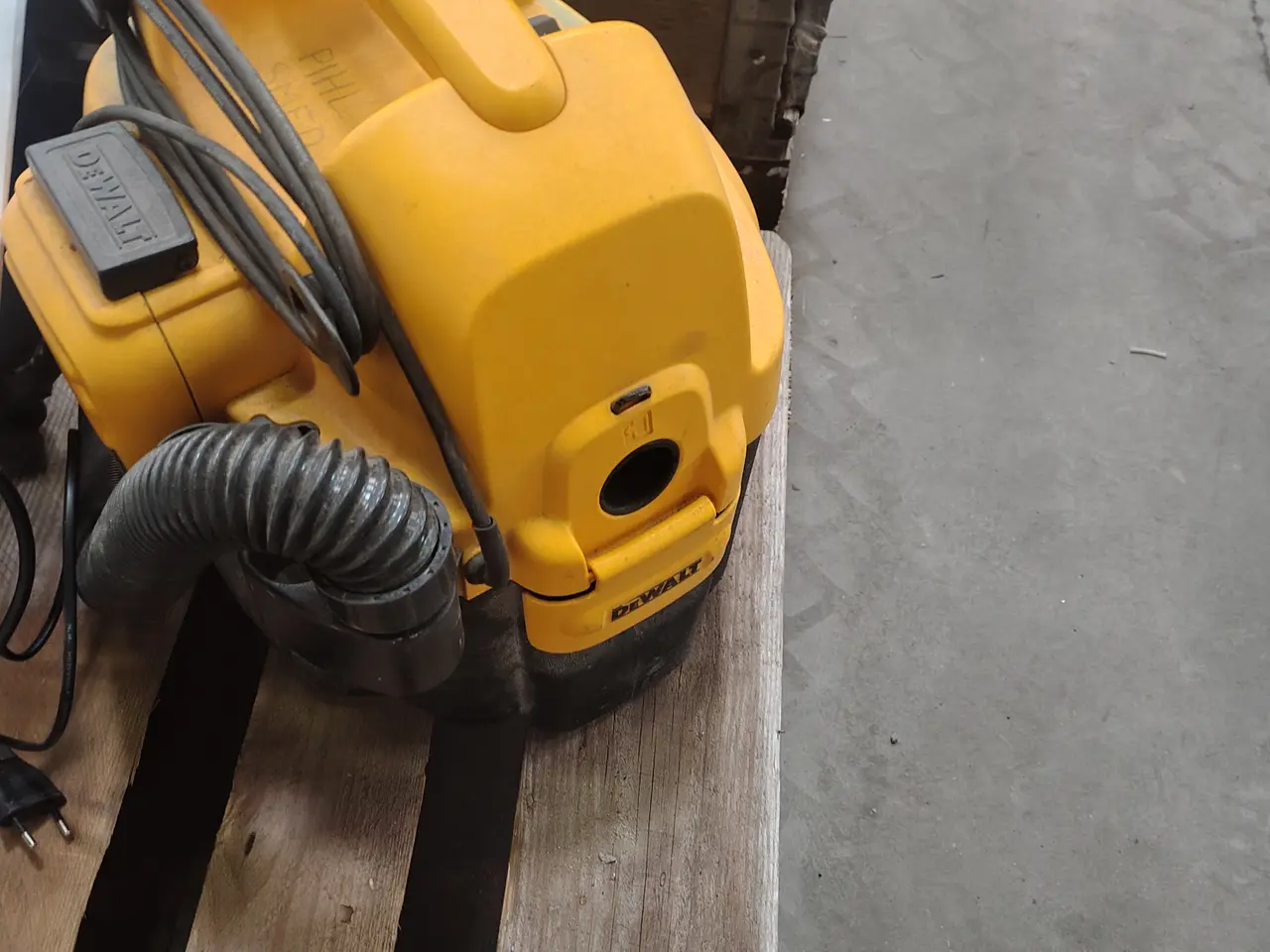 Billede 3 - Støvsuger DEWALT