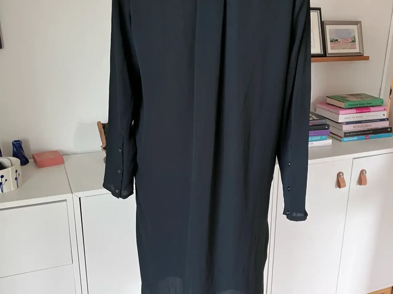 Billede 2 - Sort kjole fra Selected Femme, str. 34. NY