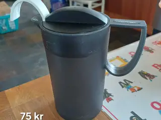Tupperware 75 kr
