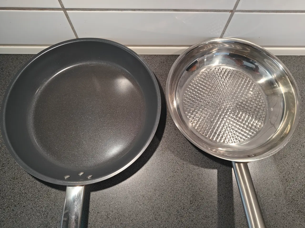 Billede 2 - 2 Stegepander fra Holm og Ikea
