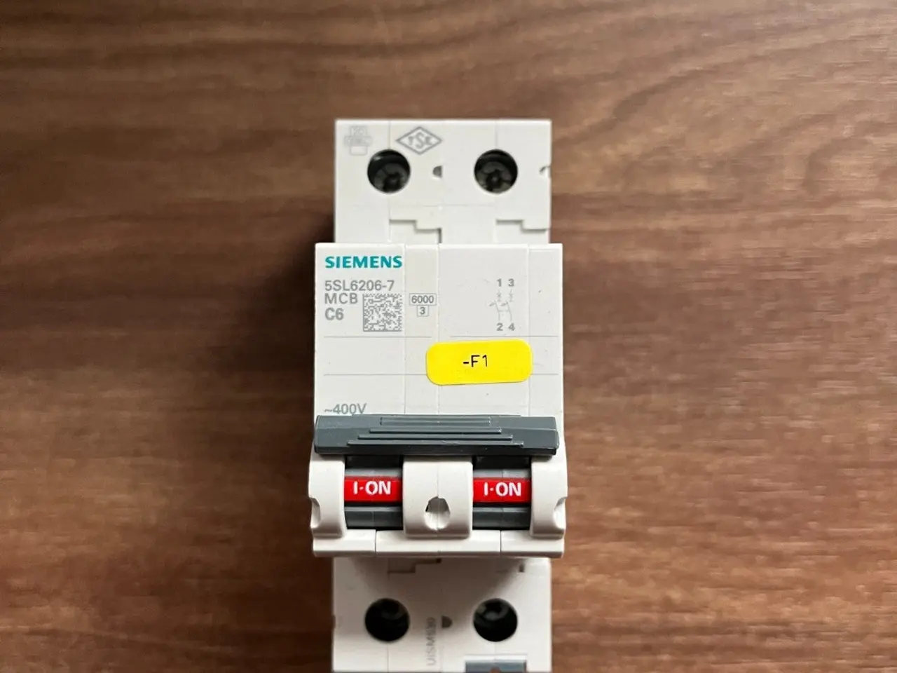 Billede 2 - Siemens 5SL6206-7 SENTRON MCB 2-Pole C6 6A 400V