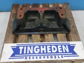 Massey Ferguson 6480 Front Vægt Camme 4270492M1
