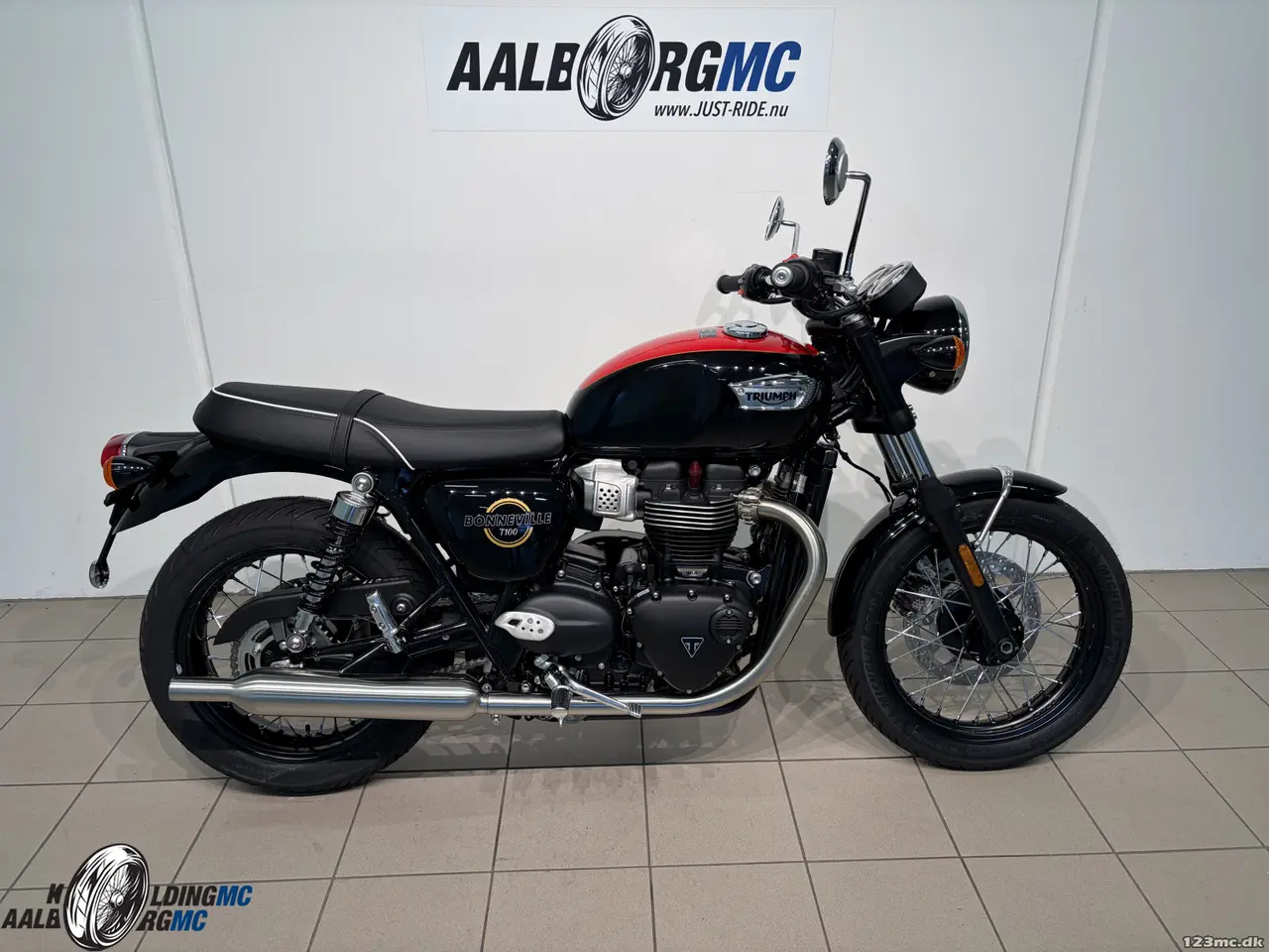 Billede 1 - Triumph Bonneville T 100 Jet Black / Diablo Red