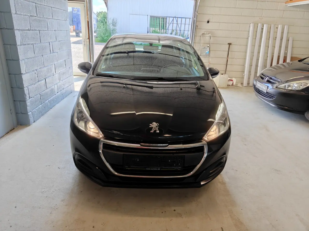 Billede 1 - Peugeot 208 1,6 BlueHDi 100 Allure