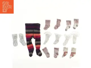 Babytights og sokker (str. 56)