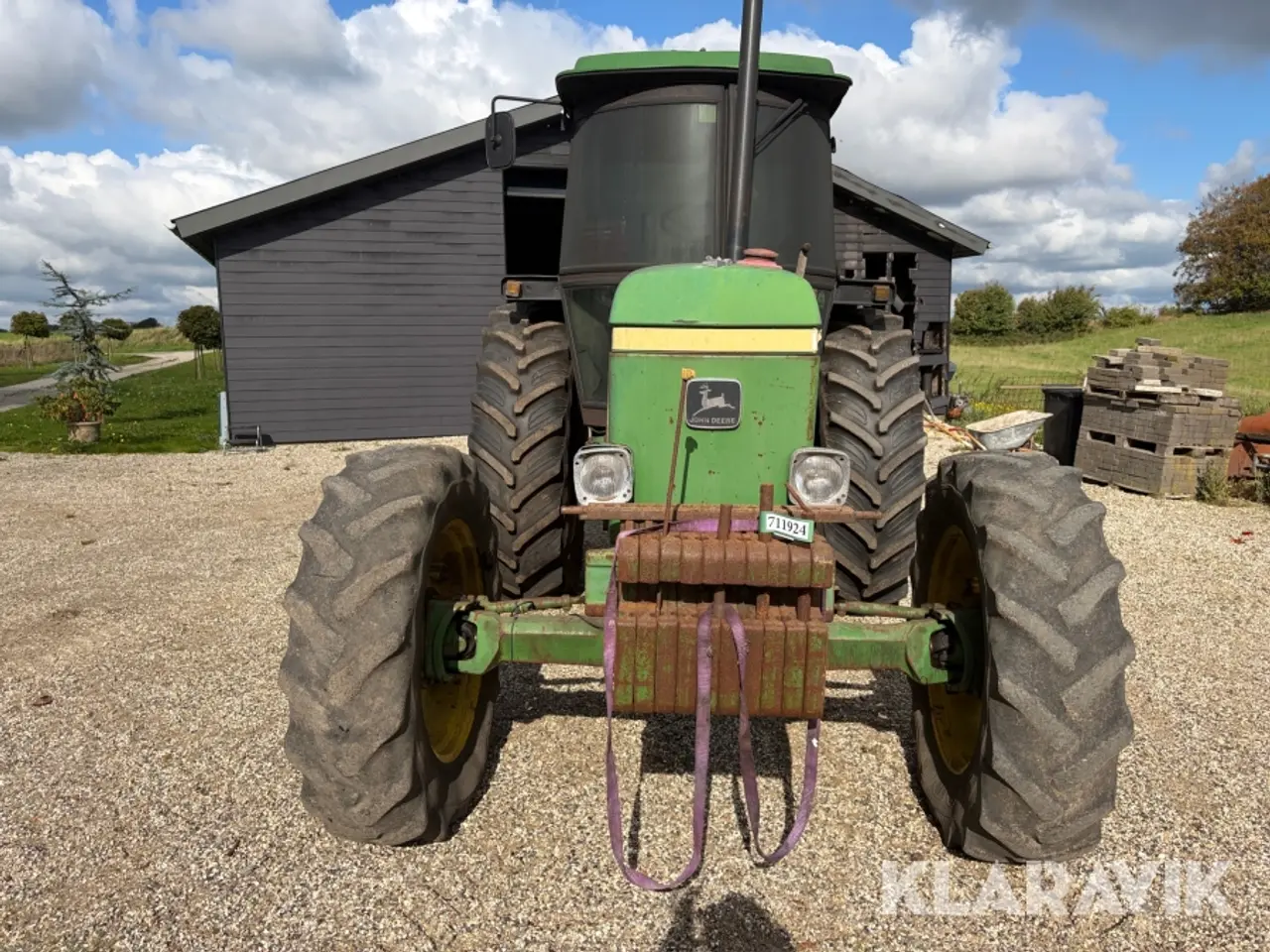 Billede 8 - Traktor John Deere 3140 med tvillingehjul