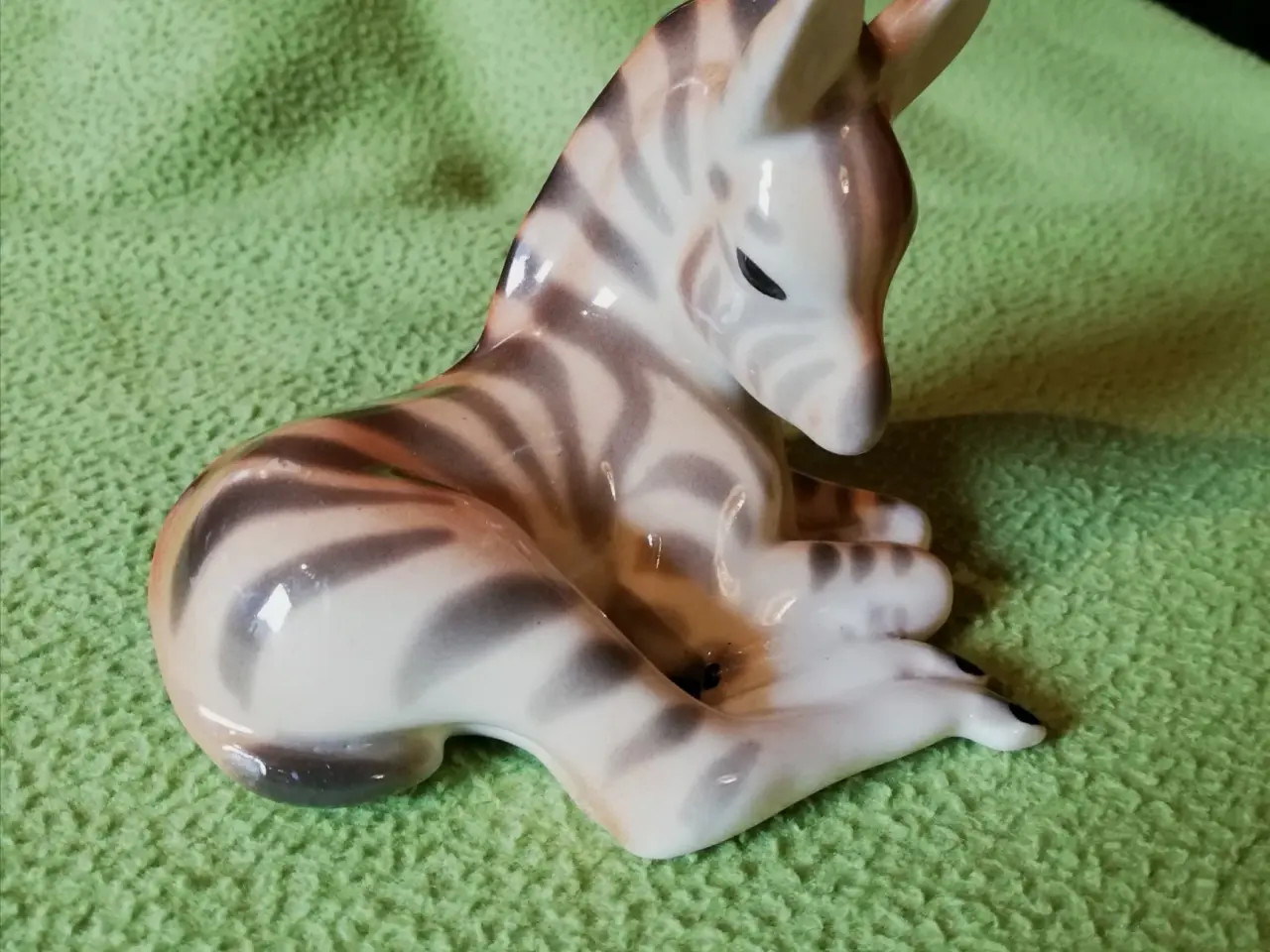 Billede 4 - Russiske figurer tiger, løver, zebra og bambi