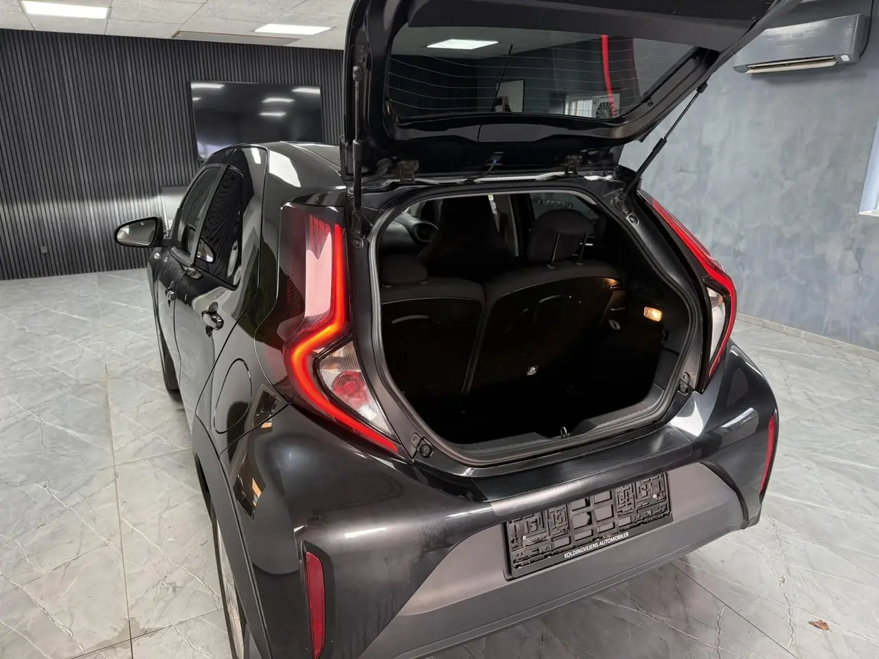 Billede 5 - Toyota Aygo X 1,0 VVT-I Active 72HK 5d