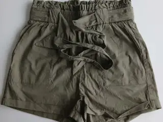 Shorts. Only. Medium/38