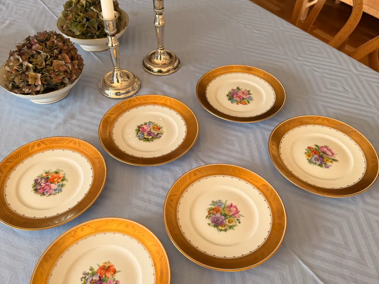 Billede 1 - Royal Copenhagen guldkurv med blomster