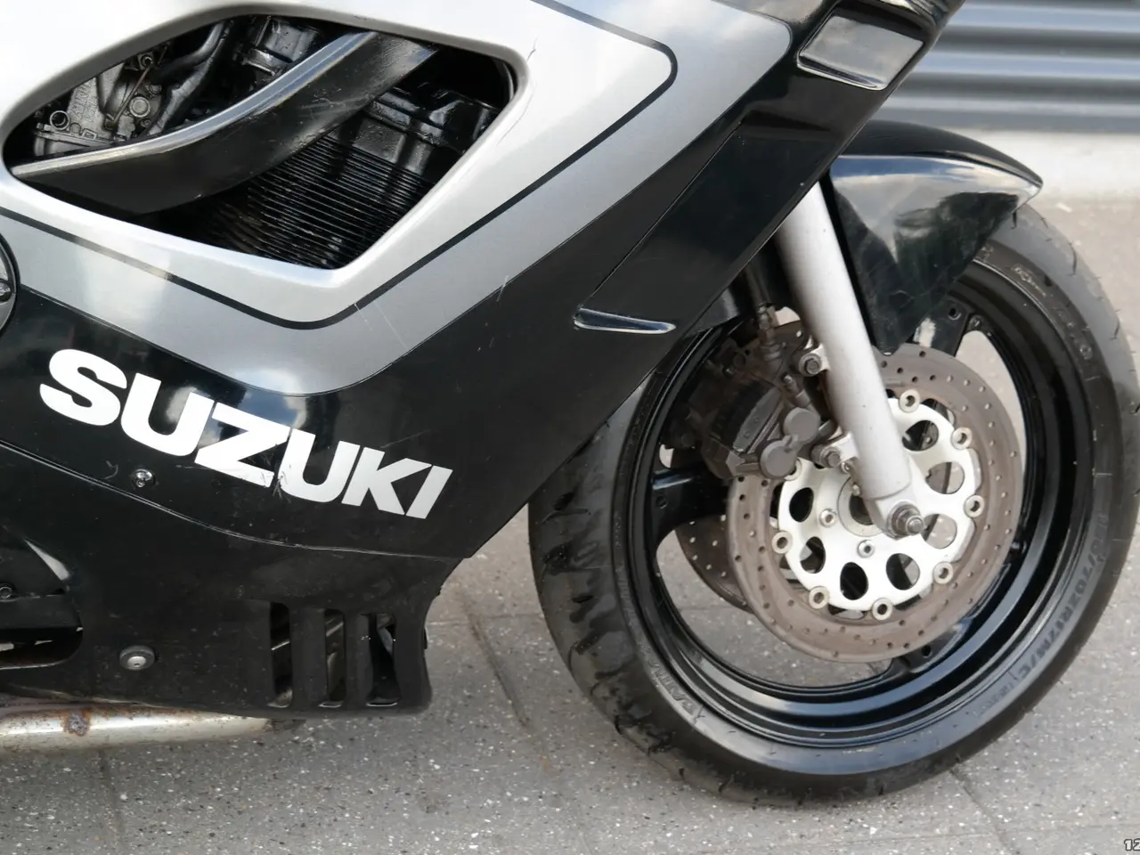 Billede 11 - Suzuki GSX 750 F ENGROS/UDEN KLARGØRING
