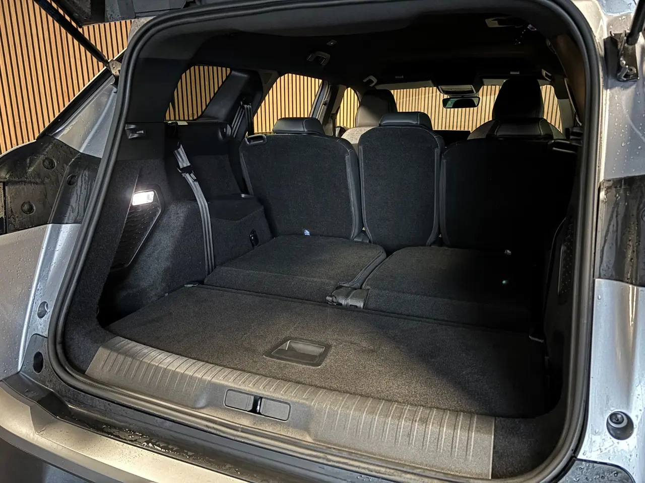 Billede 20 - Peugeot e-5008 77 Allure Pack 7prs