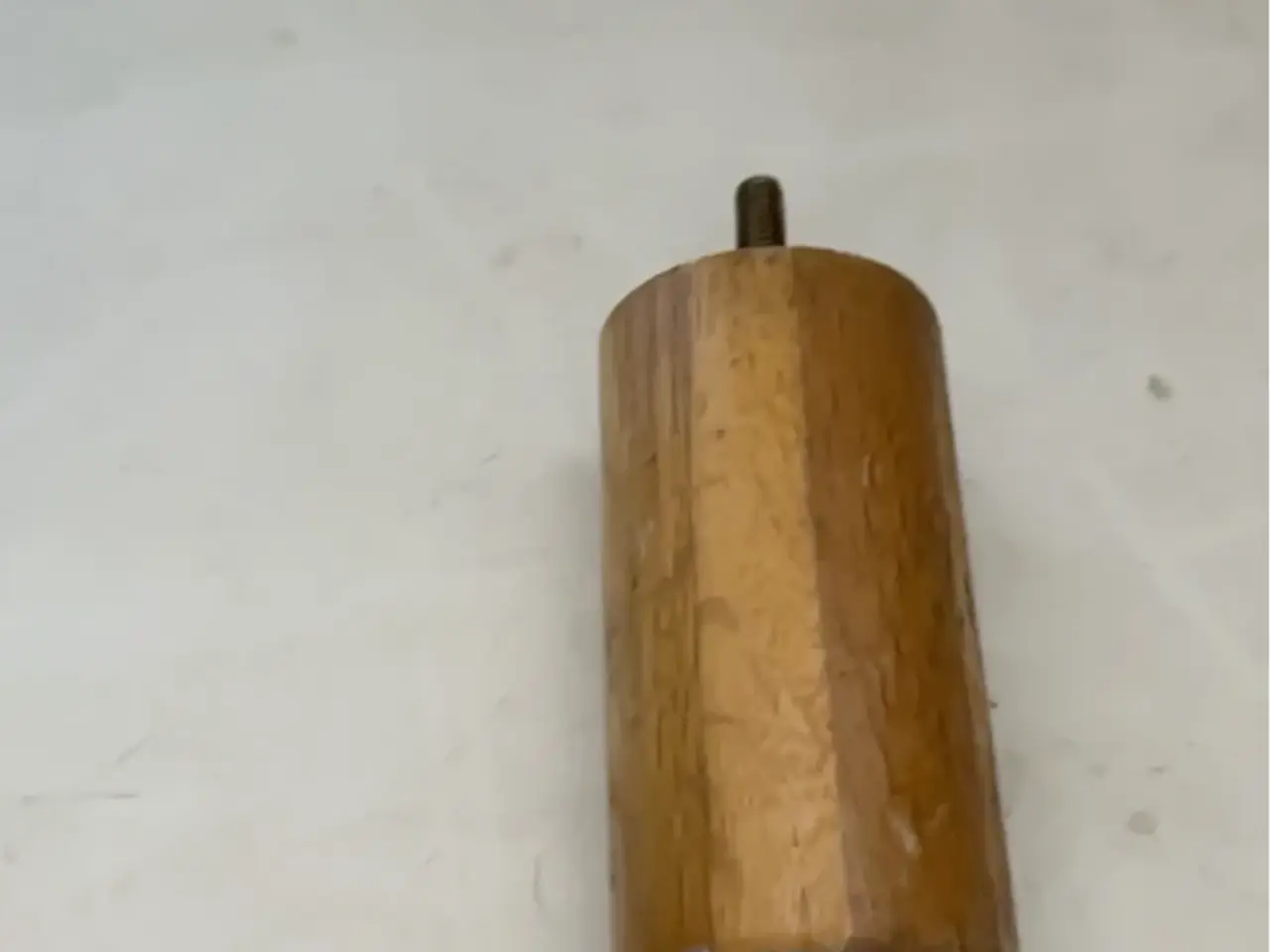 Billede 2 - 4 stk. runde træben / møbelben – 10 cm – 20 kr. pr