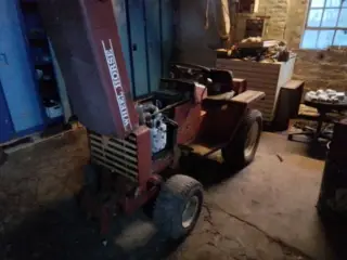 Wheel horse
