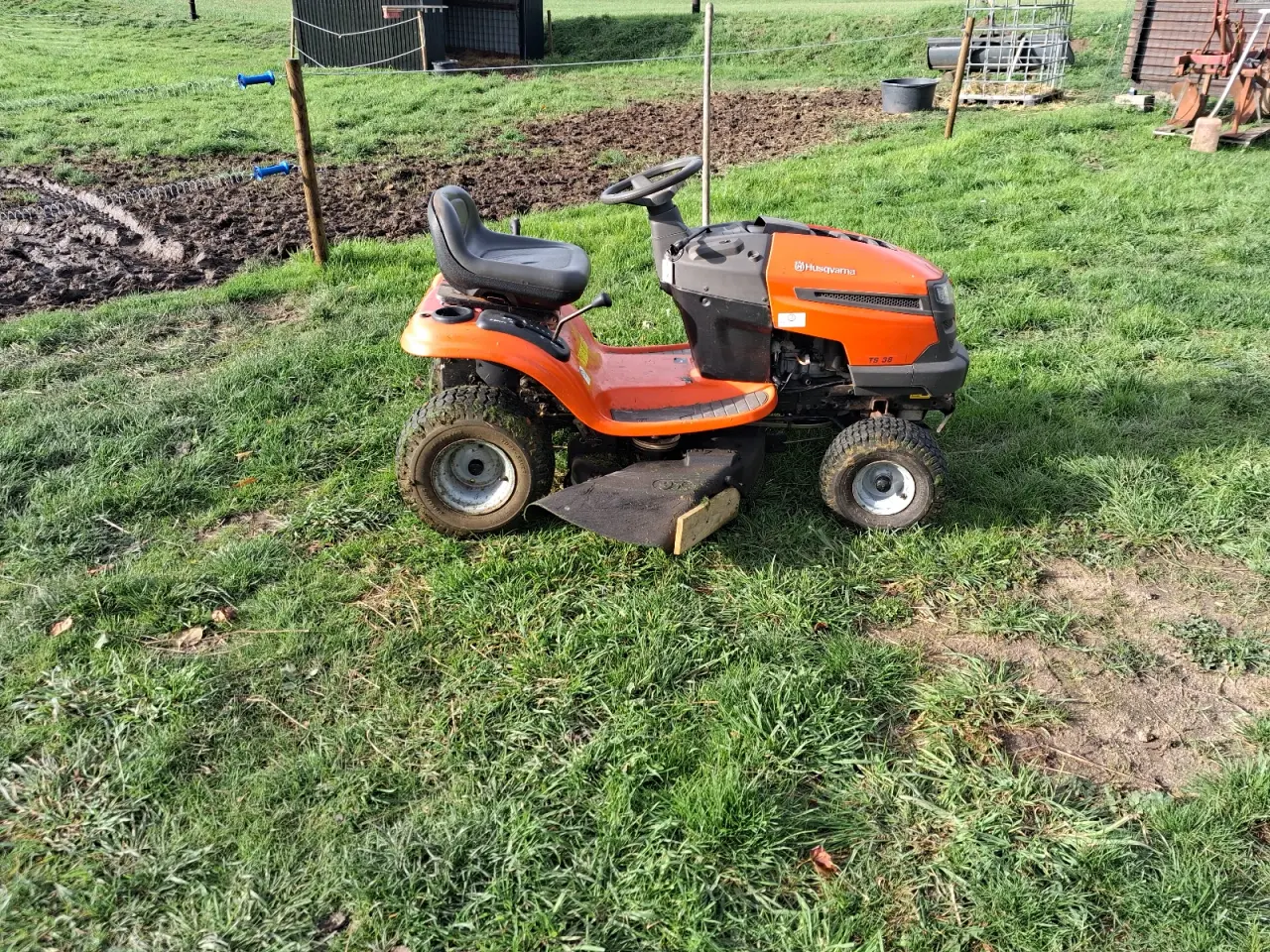 Billede 2 - Havetraktor  12.5 pæn og velholdt 