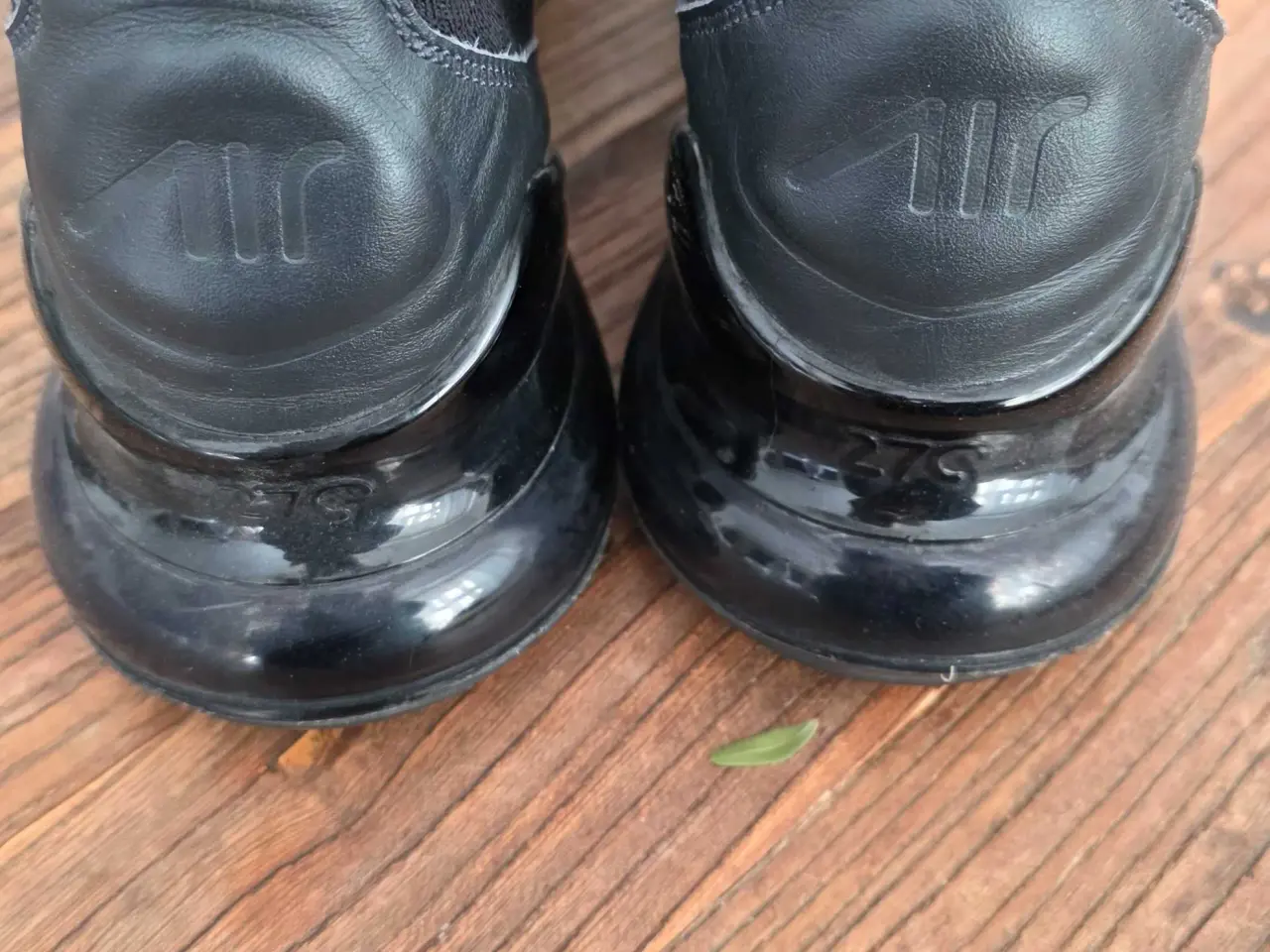 Billede 3 - Nike air hvid/sort.