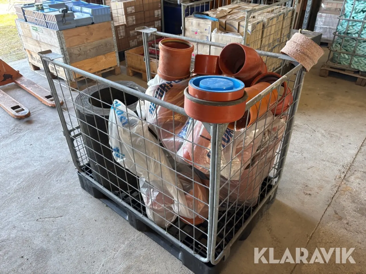 Billede 3 - Blandet parti kloakmaterialer - Ca. 45 stykker