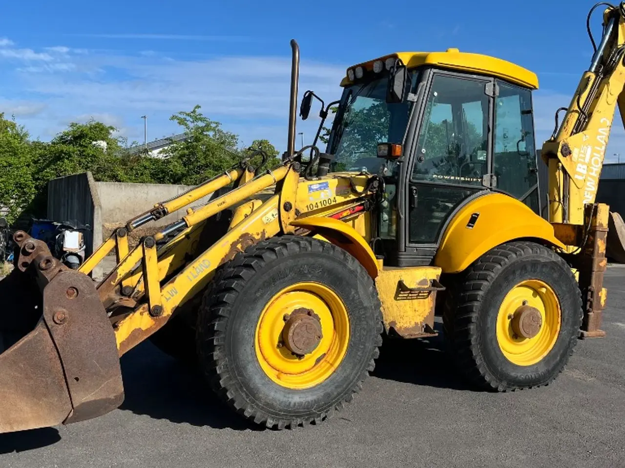 Billede 1 - New Holland LB 115 B-4PS