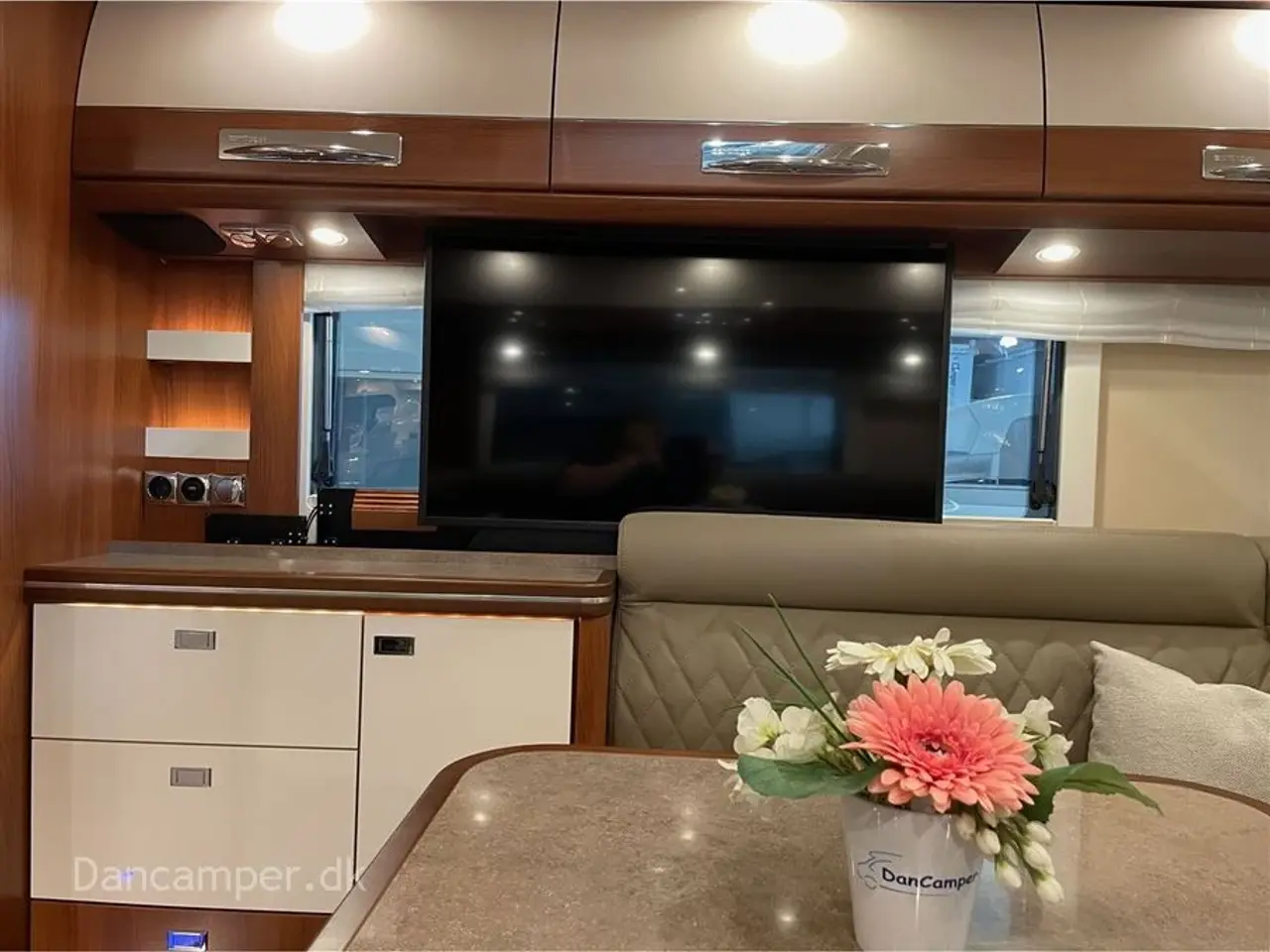 Billede 32 - 2025 - Carthago liner-for-two 53 L   Fabriksny luxuscamper