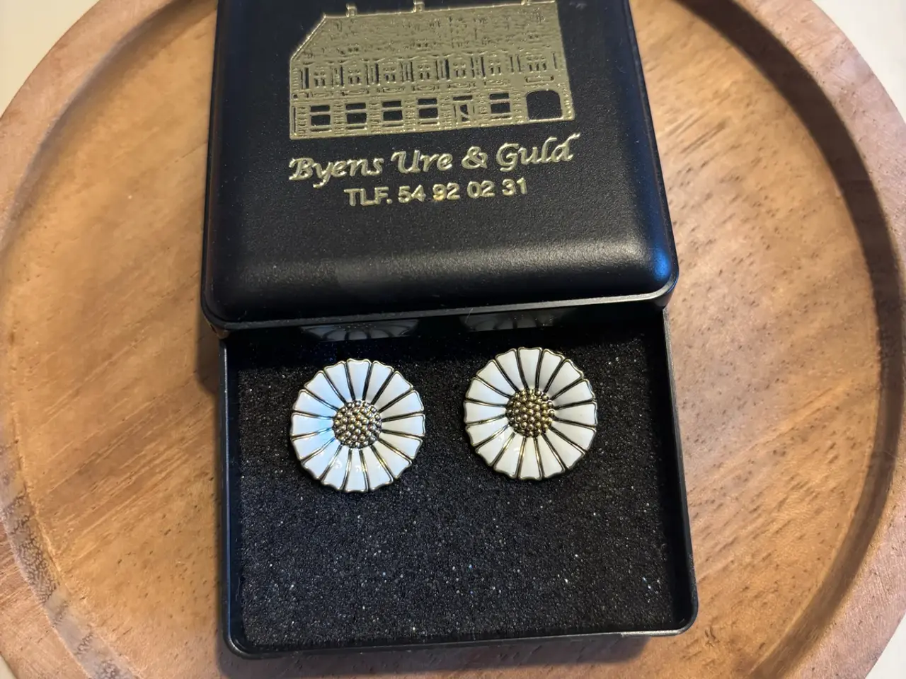Billede 1 - Store marguerit ørestikker