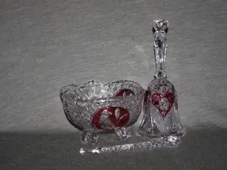 Bøhmisk bonbon skål i krystal glas og med med fugl