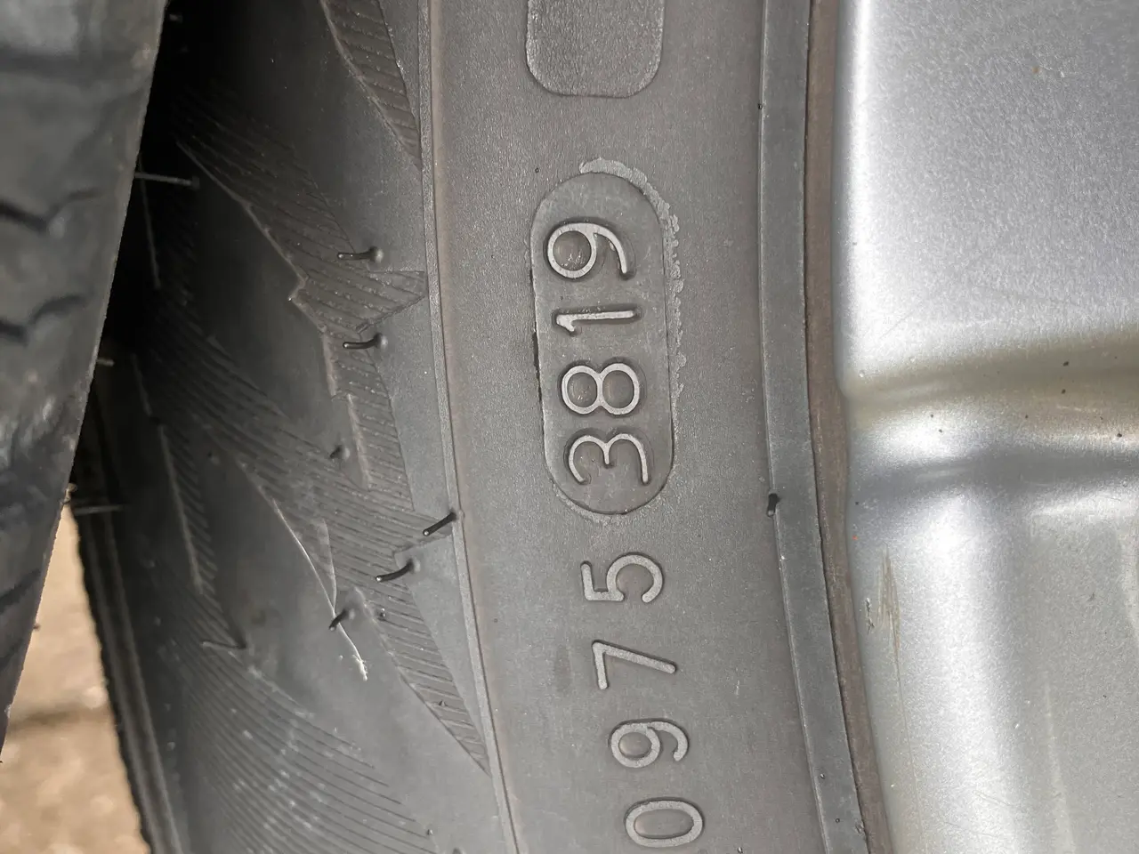 Billede 5 - Nokian 195/65/15 vinterdæk på alufælge