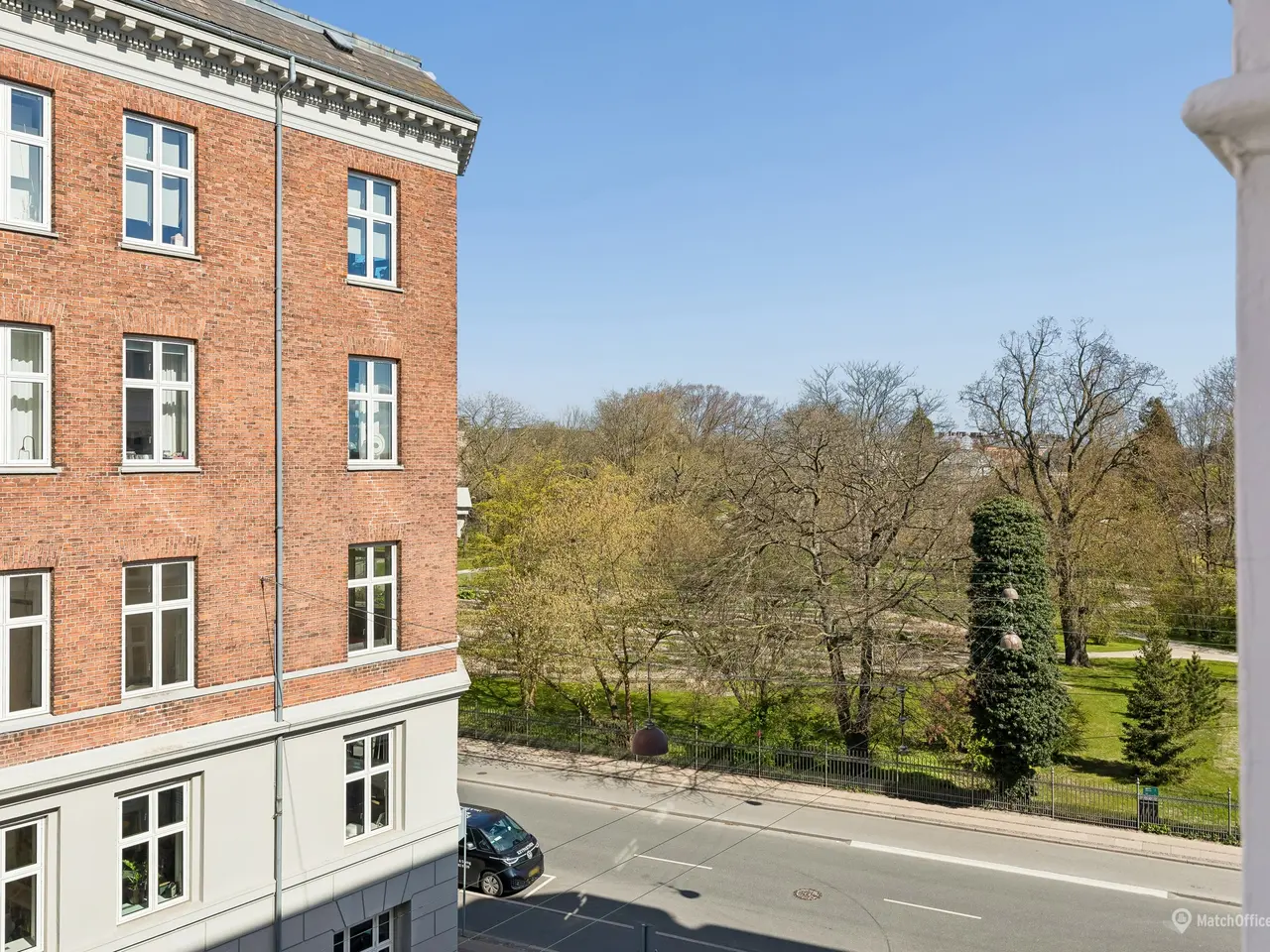 Billede 1 - 111 m² kontor i attraktivt område