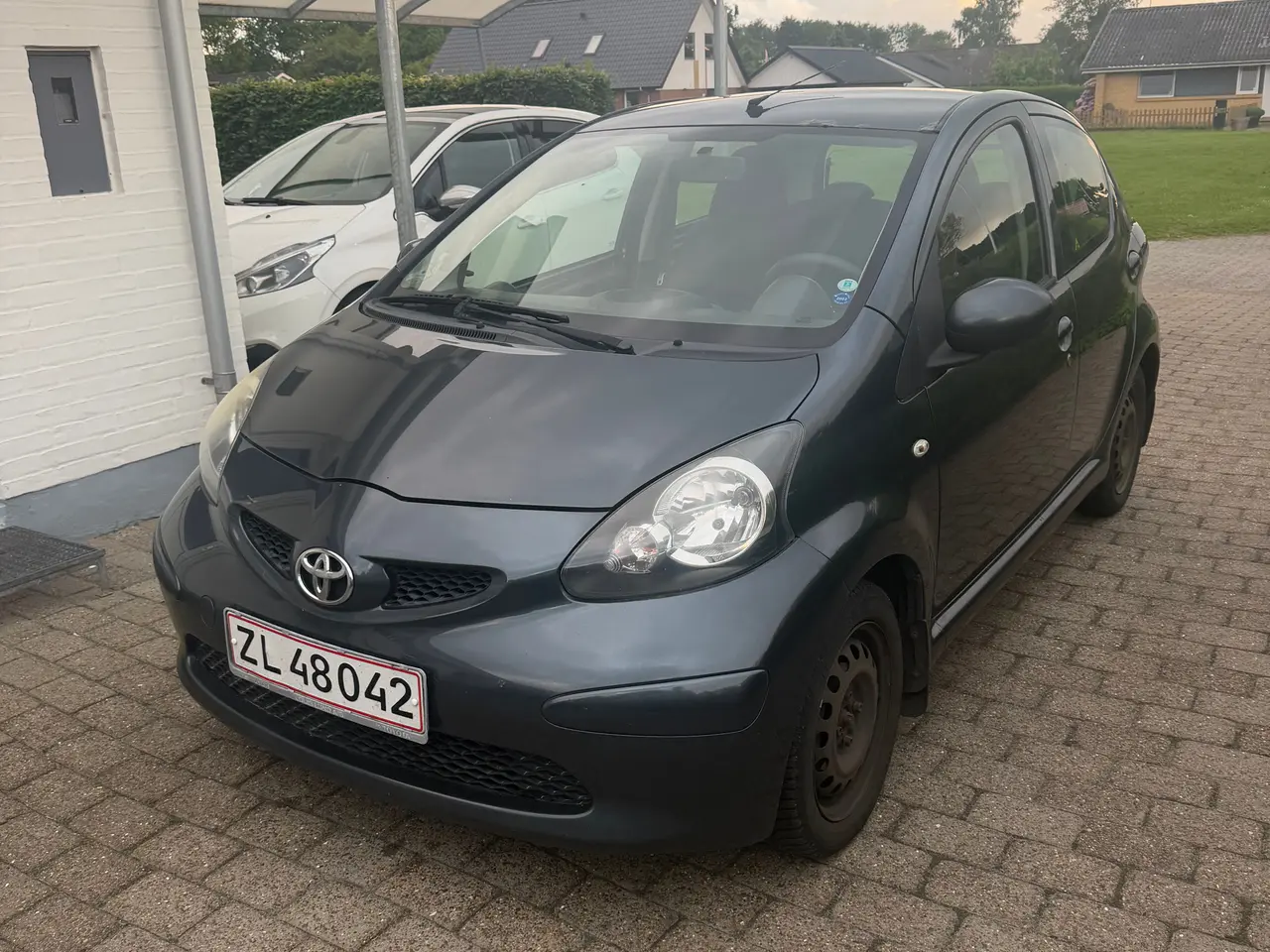Billede 1 - Billig Toyota Aygo 3 måneder til syn