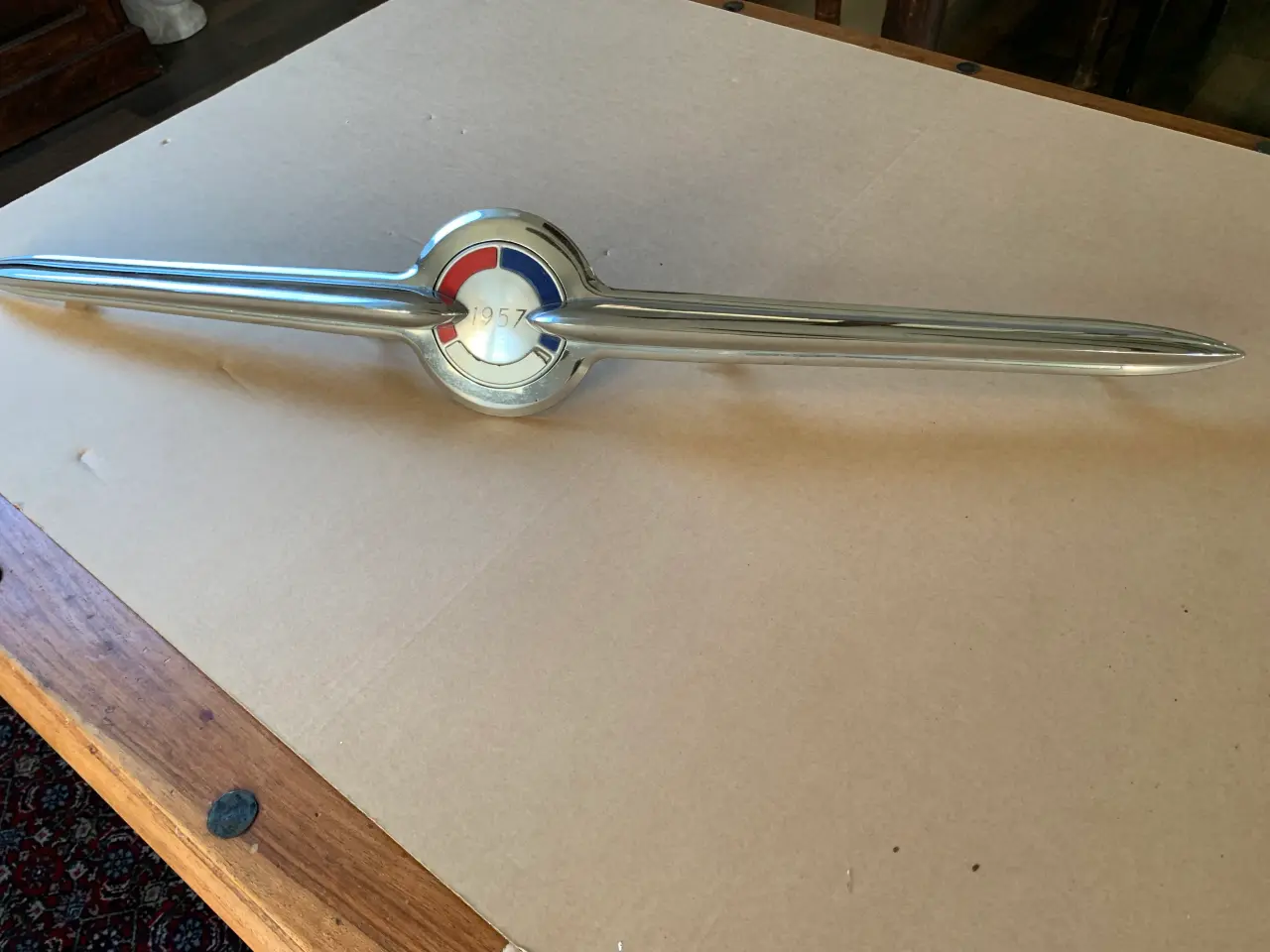 Billede 1 - 1957 Buick Frontemblem i rigtig god stand