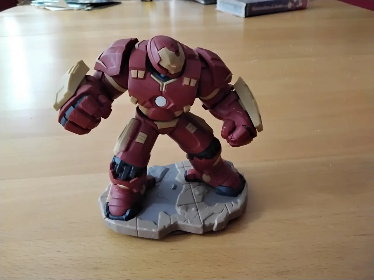 Billede 1 - Hulkbuster og captain America
